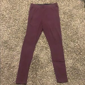 Maroon leggings